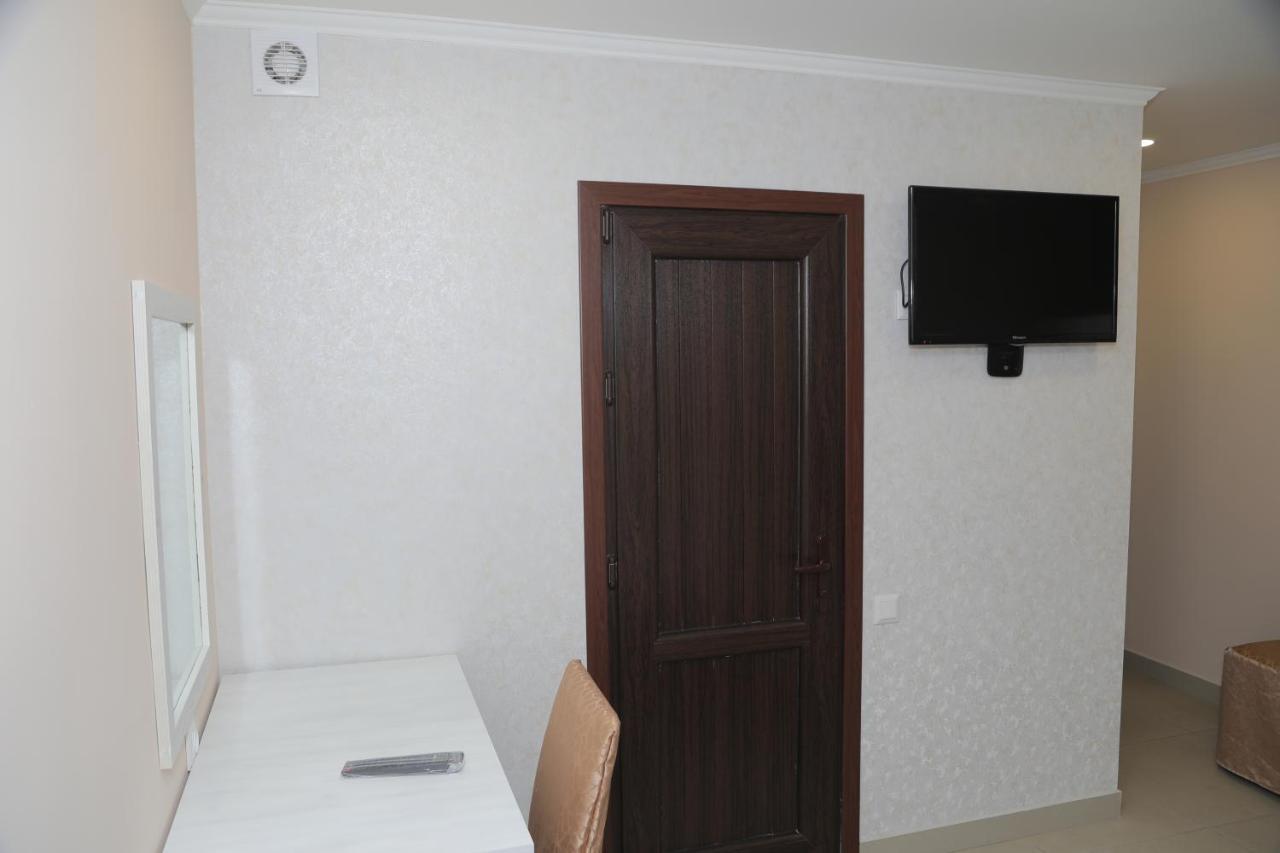 5X5 Hotel Erevan Exterior foto